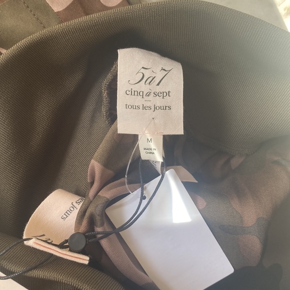 Cinq á Sept Les Jour Giles Pants- Olive Size Medium - Picture 4 of 8